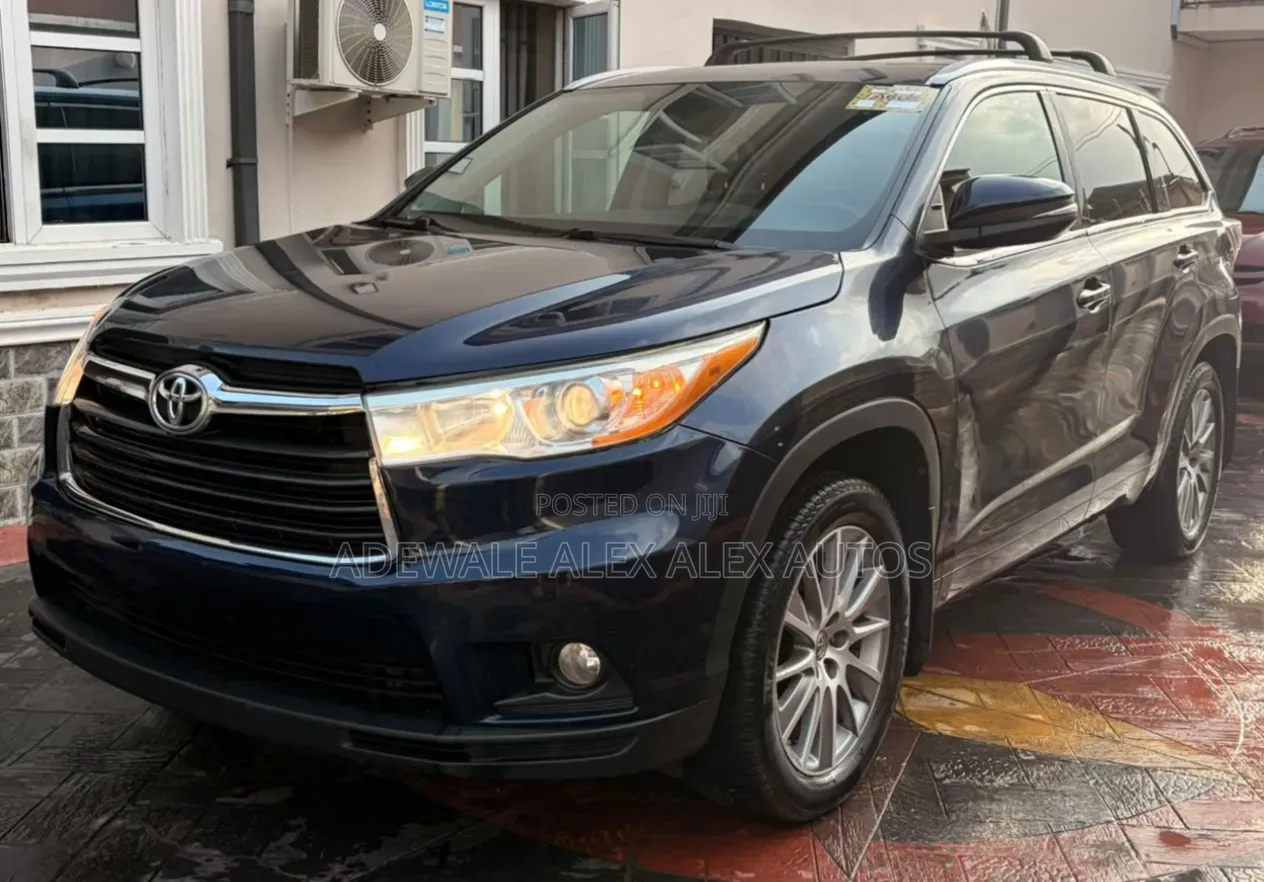 Toyota Highlander 2015 Gray