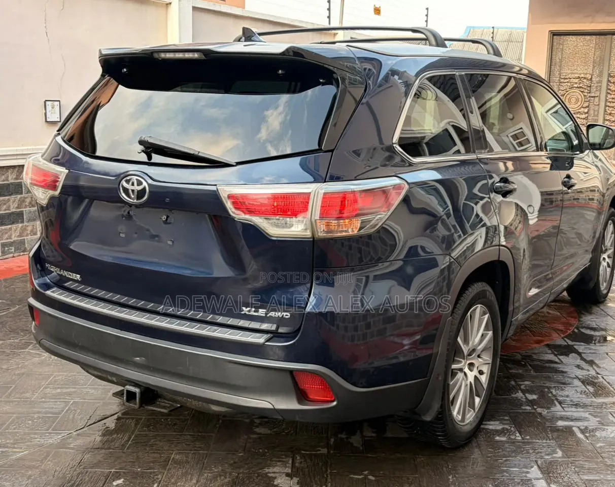 Toyota Highlander 2015 Gray