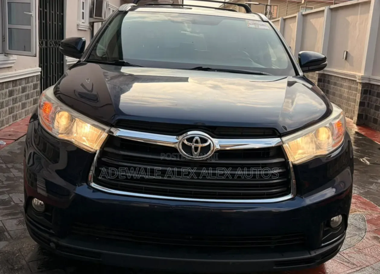Toyota Highlander 2015 Gray