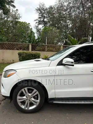 Mercedes-Benz M Class ML 350 4Matic 2013 White