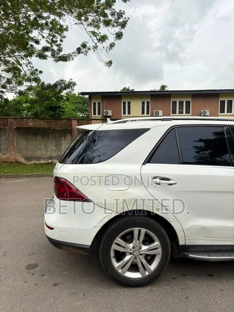 Mercedes-Benz M Class ML 350 4Matic 2013 White