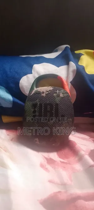 JBL Clip 5 (Cammon Flag Color