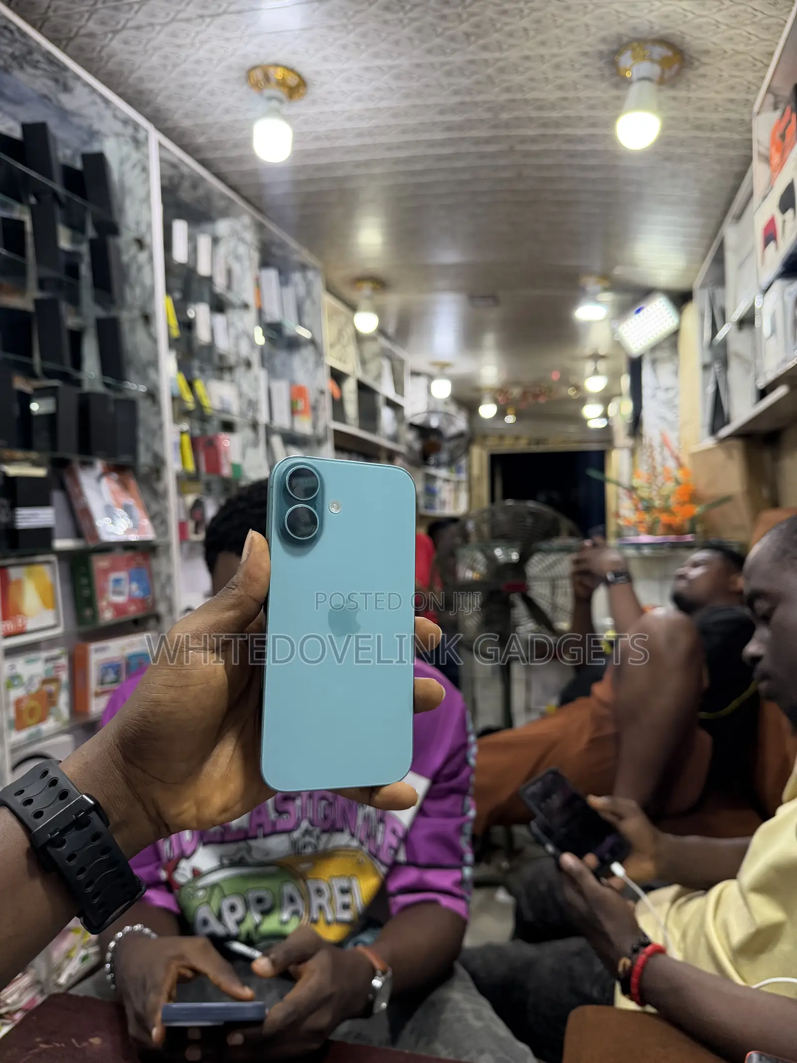 Apple iPhone 16 128 GB Blue