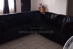 Large L-Shaped Sectional Sofa – Spacious & Comfortable