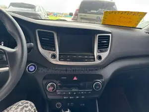 Hyundai Tucson 2017 Brown