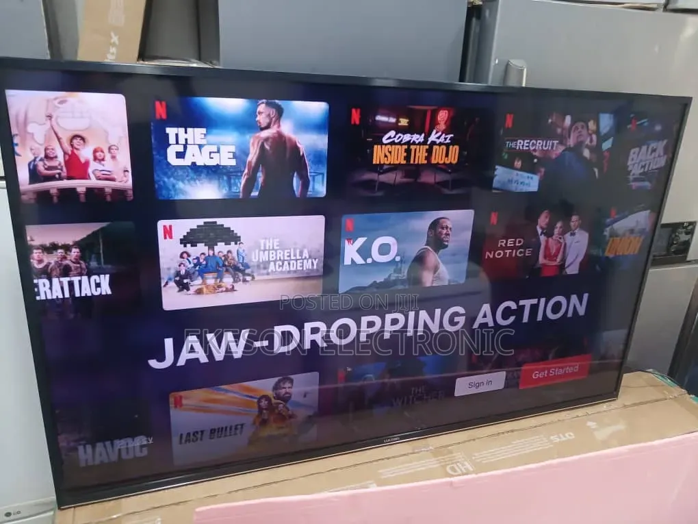 Lucoms TV 55inches Smart Original