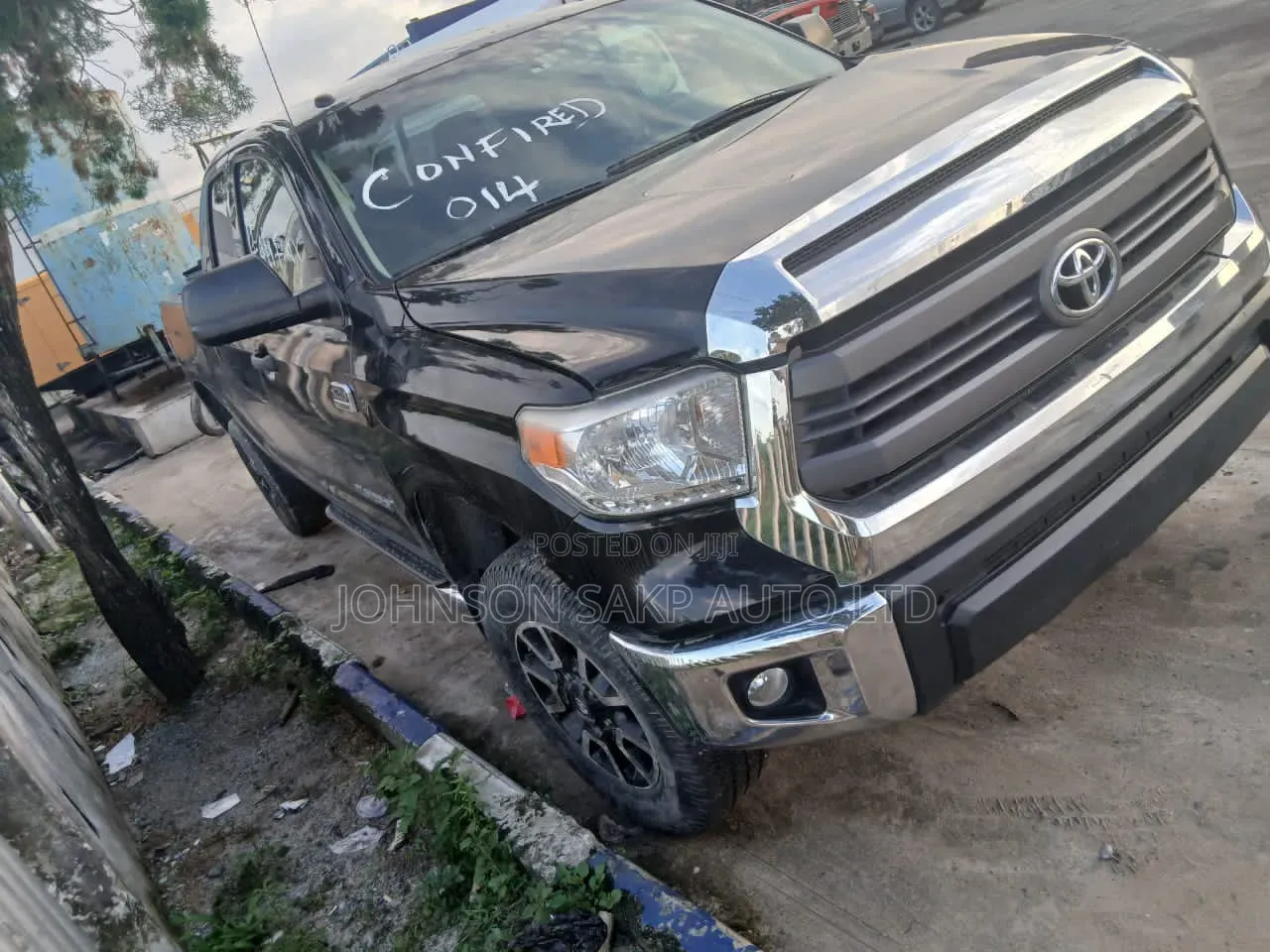 Toyota Tundra 2014 Black