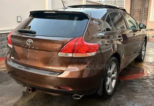 Toyota Venza 2010 Brown