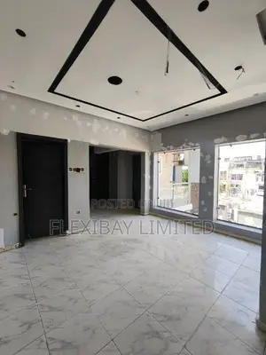 40sqm Shop Available