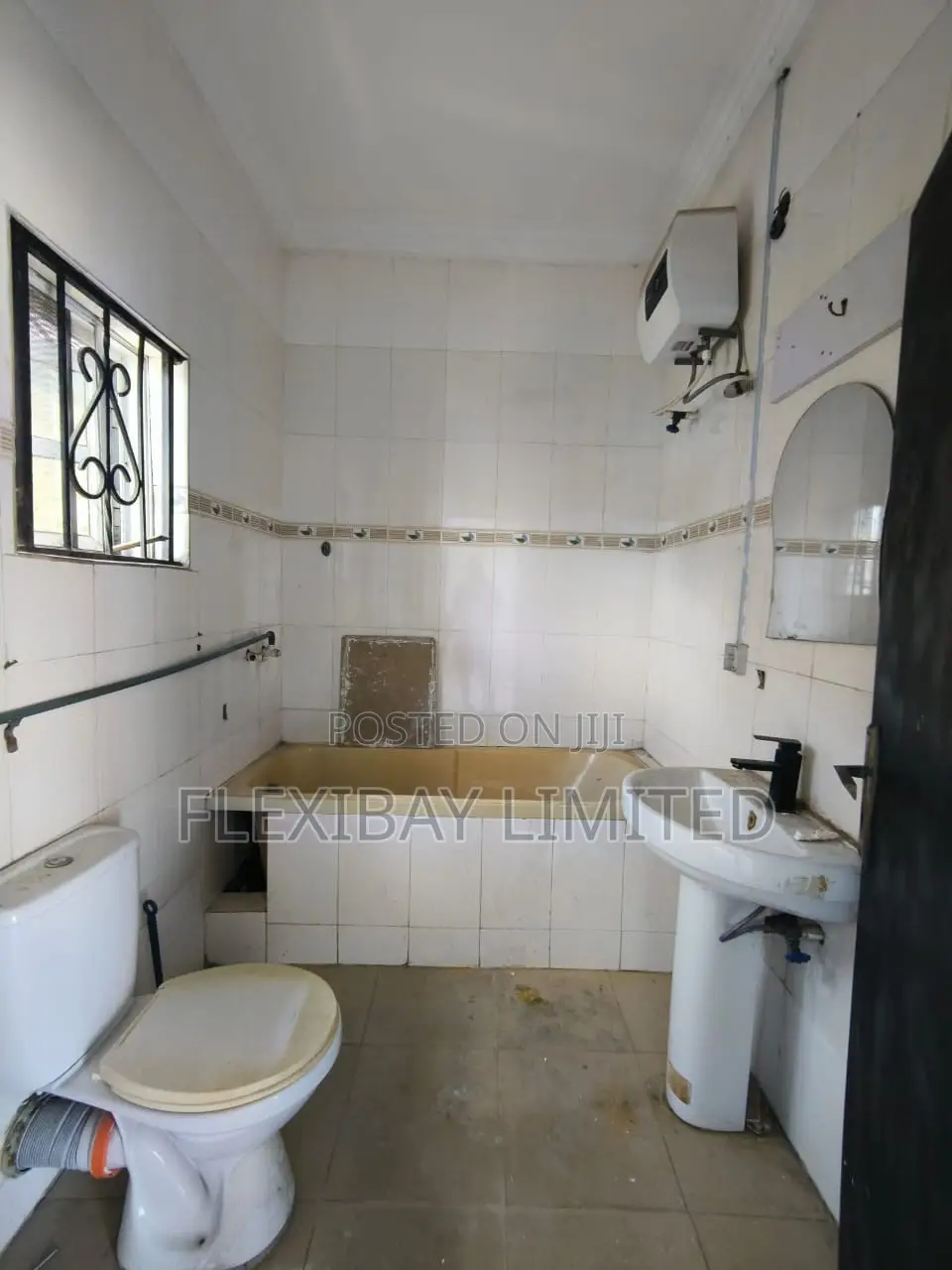 40sqm Shop Available
