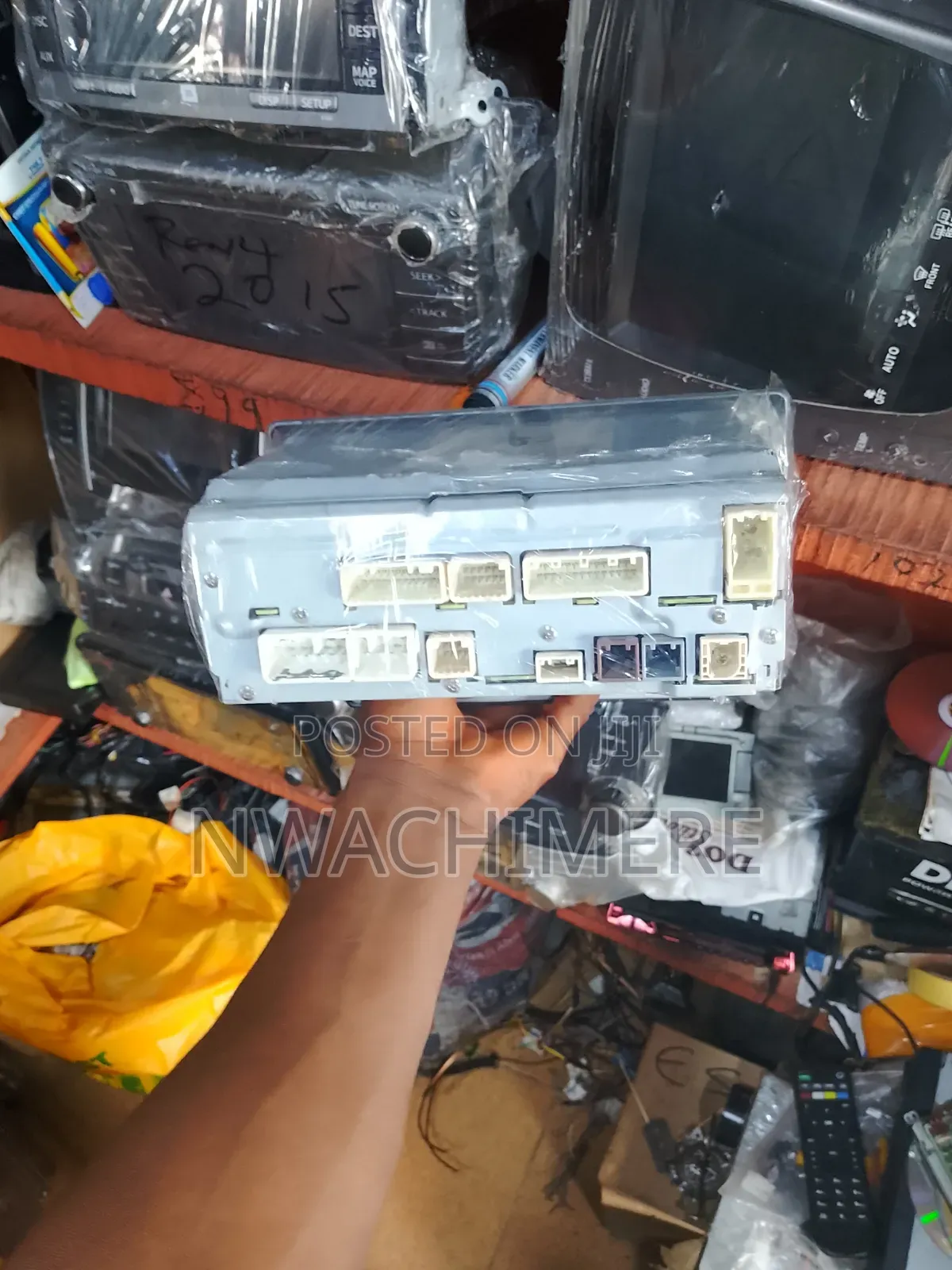 Hilux 2017-2019 Screen Complete