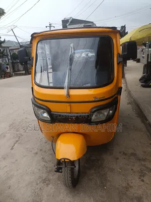 TVS King Deluxe Plus iTouch Start 2025 Yellow