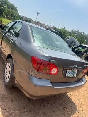 Toyota Corolla 2006 Gray
