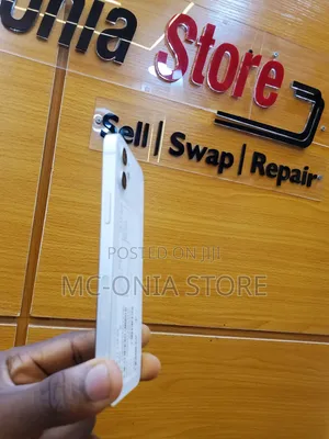 Apple iPhone 12 128 GB White