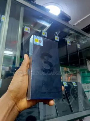 New Samsung Galaxy S22 Ultra 128 GB Green
