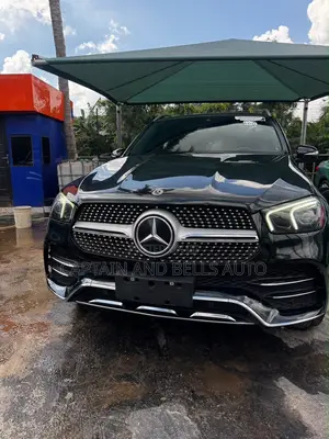 Mercedes-Benz GLE-Class GLE 350 2022 Black
