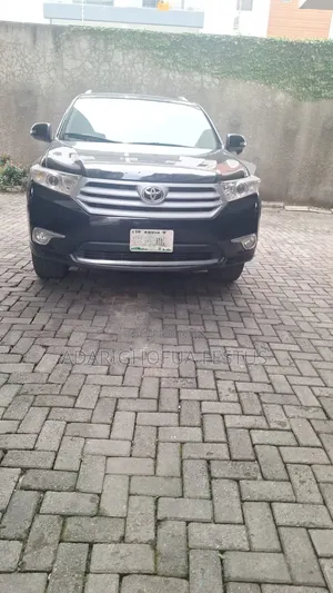 Toyota Highlander 2010 Black