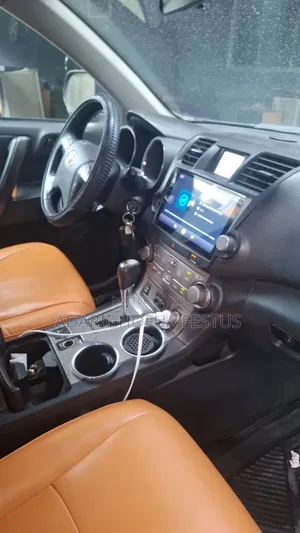 Toyota Highlander 2010 Black