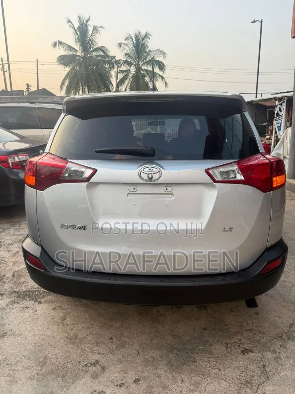 Toyota RAV4 LE 4dr SUV (2.5L 4cyl 6A) 2014 Silver