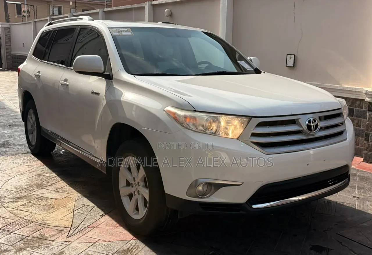 Toyota Highlander 2012 White