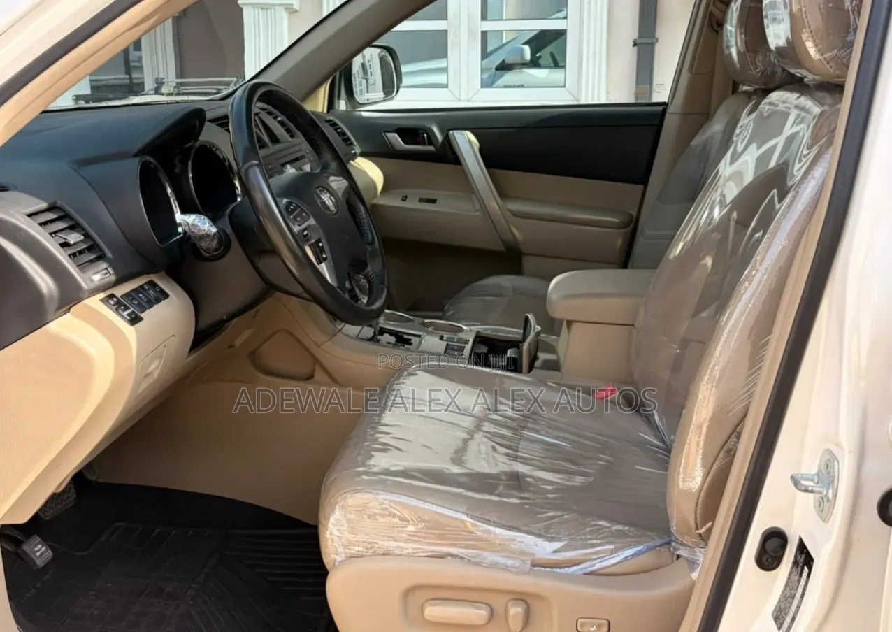 Toyota Highlander 2012 White