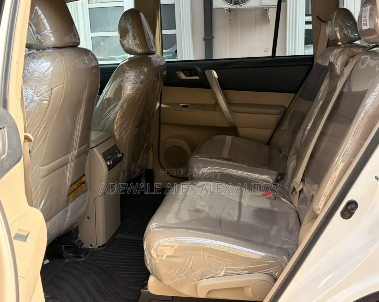 Toyota Highlander 2012 White