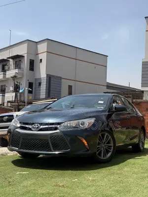 Toyota Camry 2017 Blue