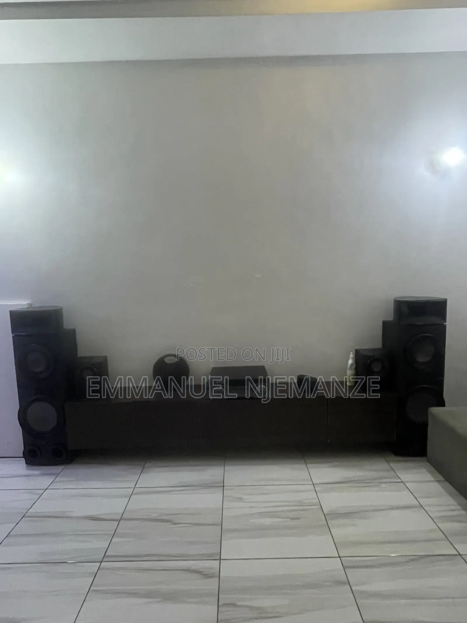 LG Speaker 2300 Boom Blast