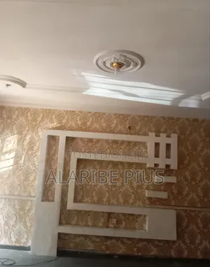 3bdrm Duplex in Estate, Jabi for rent