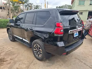 Toyota Land Cruiser Prado 2.7 2020 Black