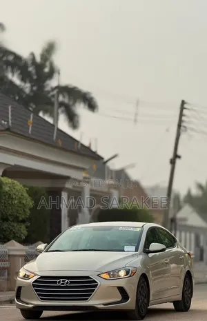 Hyundai Elantra 2016