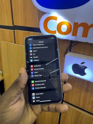 Apple iPhone 11 128 GB Black