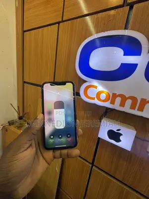 Apple iPhone 12 64 GB Black