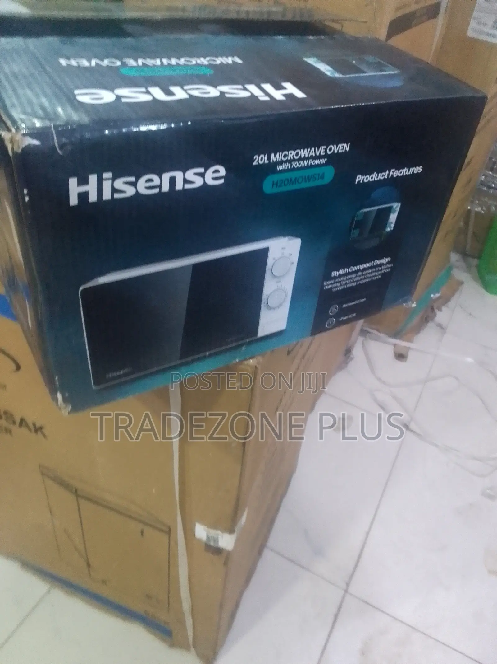 Hisense Manual Microwave 700W for Everyday Cooking