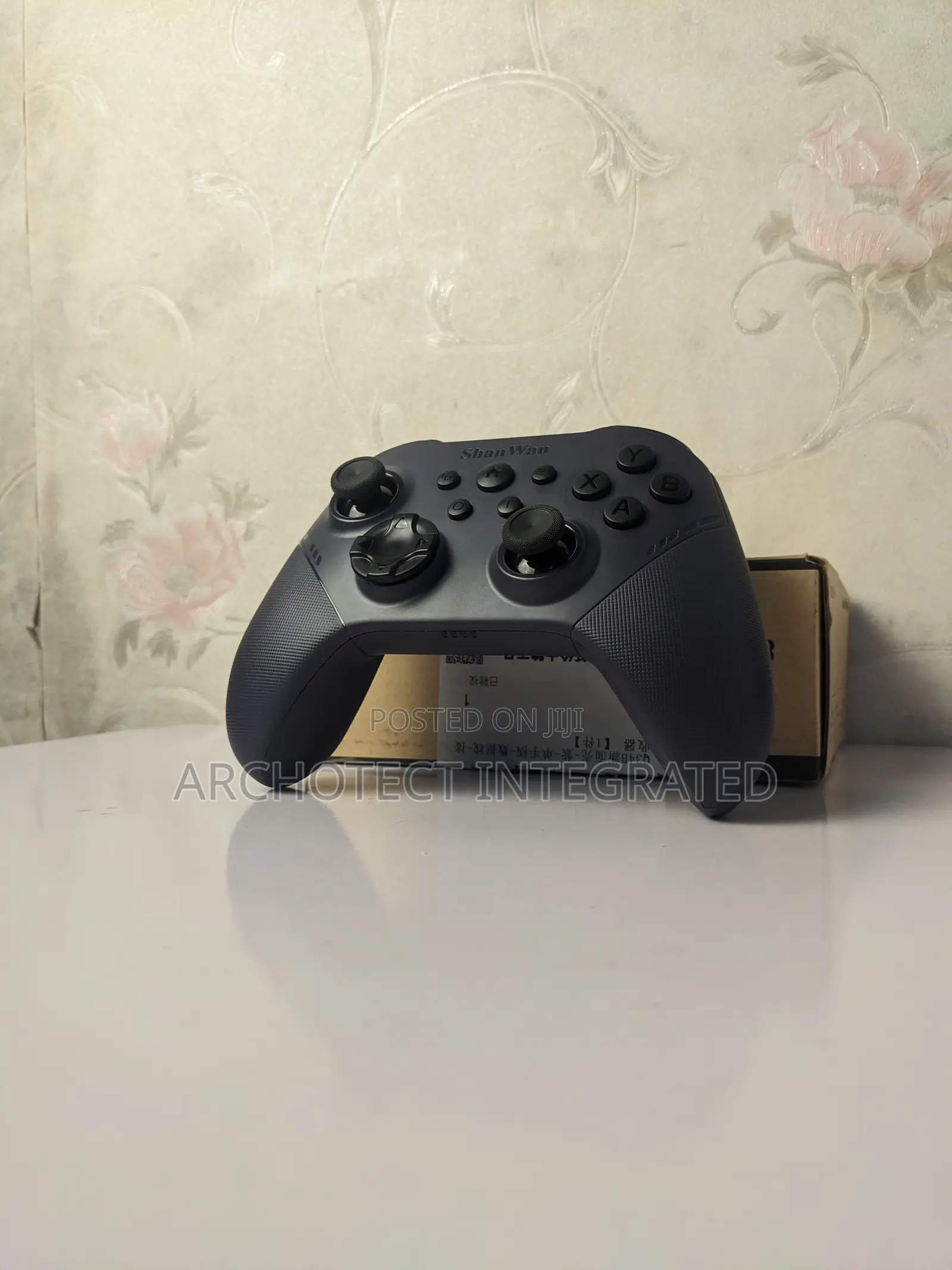 Shan-Wan Q24B Wireless Controller