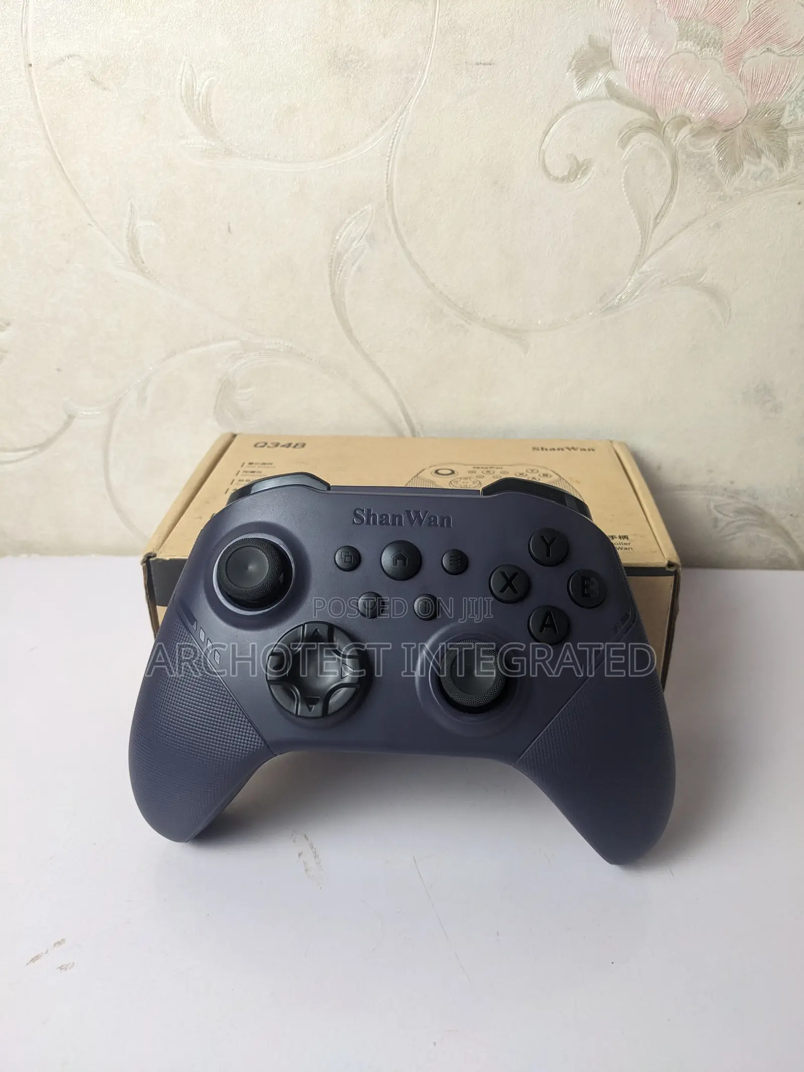 Shan-Wan Q24B Wireless Controller