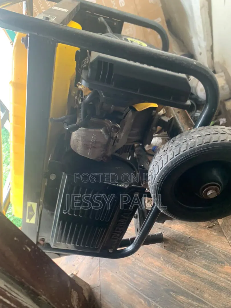 Used Generator Spg3000e2