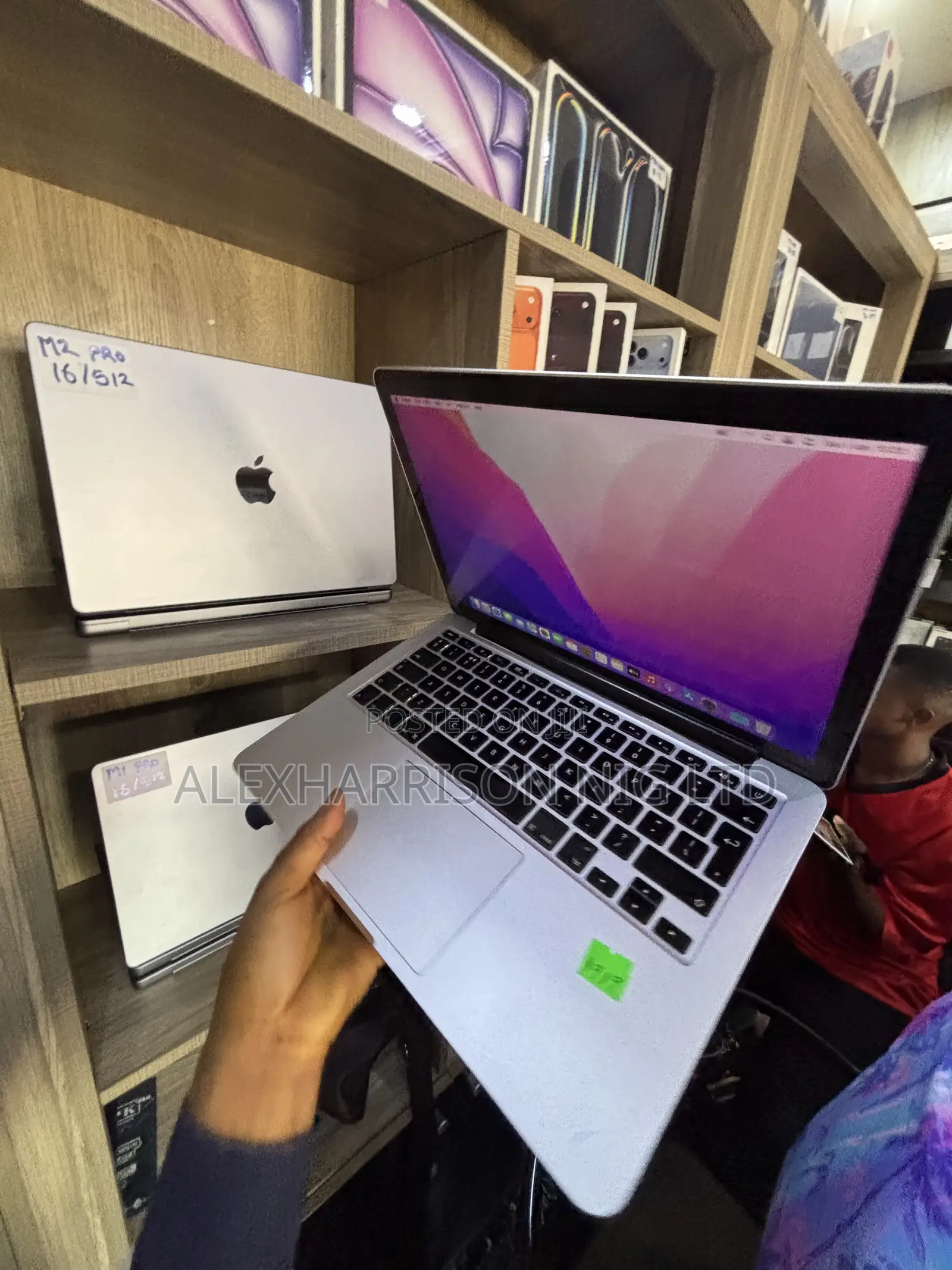 Laptop Apple MacBook Pro 2015 8GB Intel Core i5 SSD 128GB