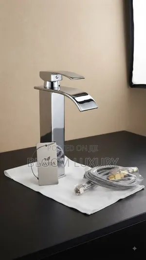 Matt Black Waterfall Basin Faucet
