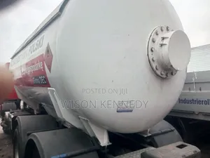 Volvo =fl7=gas =tank