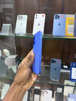 Apple iPhone 16 128 GB Blue