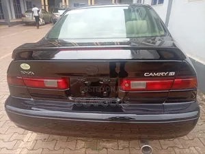 Toyota Camry Automatic 1999 Black