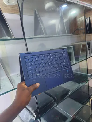 Laptop HP Dragonfly G2 16GB Intel Core i5 SSD 256GB