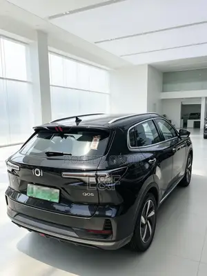 New Changan Nevo Q07 2026 Black