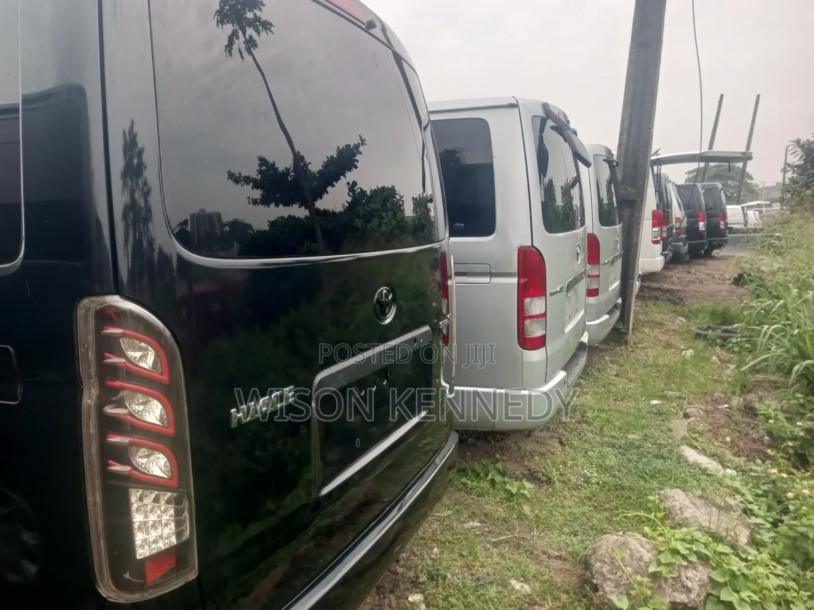 Toyota HiAce 2015 Grey