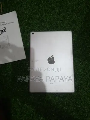 Apple iPad 9.7 128 GB Silver