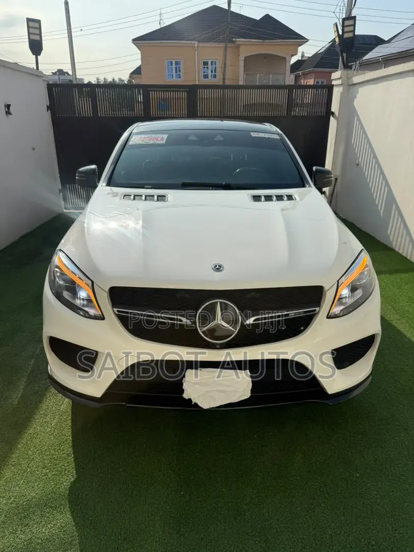 Mercedes-Benz GLE-Class 2018 White