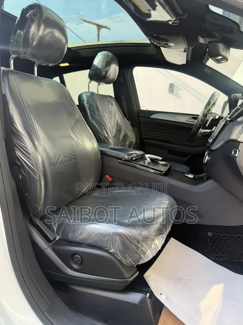 Mercedes-Benz GLE-Class 2018 White