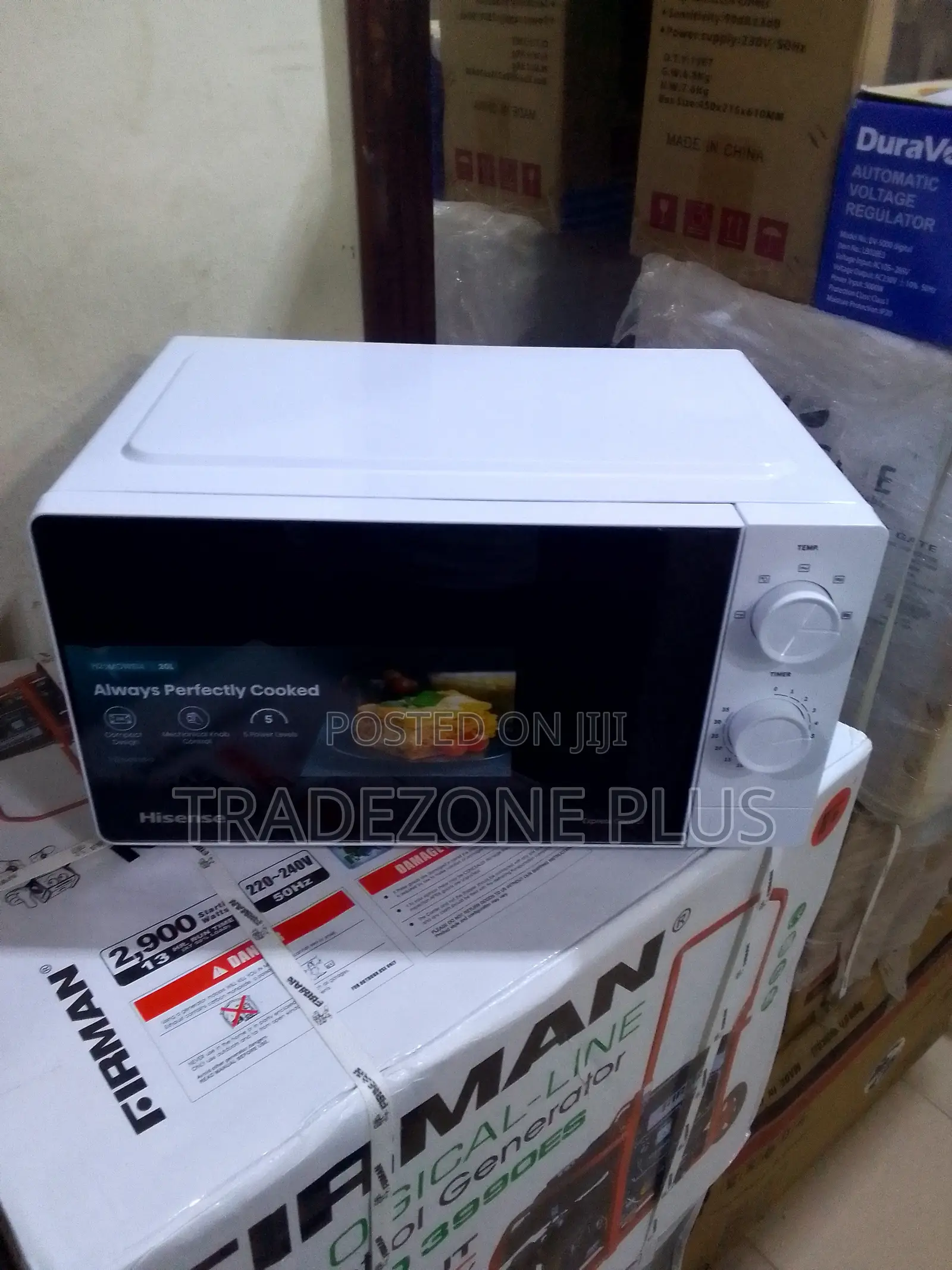 Upgrade Your Kitchen With a Hisense 20L Microwave