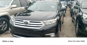 Toyota Highlander 3.5L 4WD 2013 Black